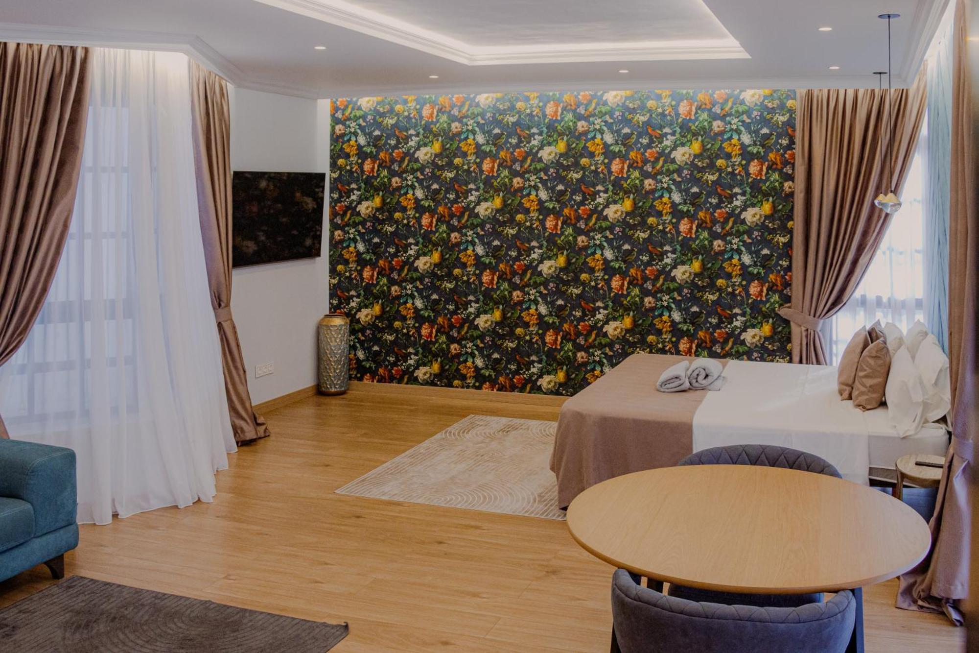 Miramar Boutique Apartments Adults Only Коралео Екстериор снимка