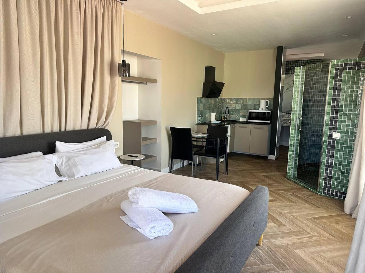 Miramar Boutique Apartments Adults Only Коралео Екстериор снимка
